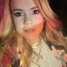 Naisha Rivera's Instagram, Twitter & Facebook