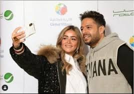 وهو أول فنان مصري يمثل أحد أعضاء لجنة تحكيم ذا فويس: Ù‡Ù† Ø§Ù„Ø¹Ø±Ø¶ Ø§Ù„Ù†Ù‡Ø§Ø¦ÙŠ Ù…Ù† The Voice Ù„Ù‚Ø§Ø¡ Ø¬Ø¯ÙŠØ¯ ÙŠØ¬Ù…Ø¹ Ø­Ù…Ø§Ù‚ÙŠ ÙˆØ²ÙˆØ¬ØªÙ‡ Ø¨Ø¹Ø¯ Ø¹ÙˆØ¯ØªÙ‡Ù…Ø§ Ù…Ù† Ø§Ù„Ø§Ù†ÙØµØ§Ù„