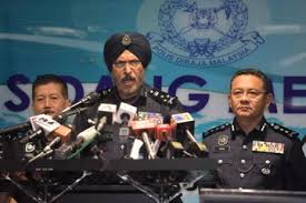 Death son of datuk muhammad basyir and encik safiah father of datuk zainal abidin; Amar Singh To Rpk Police Did Not Steal Rm43mil You Come Back And Lodge A Report Thestartv Com