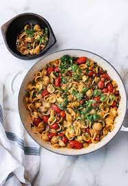 London Based Chef Shares 2 Flavorful Recipes For Classic Pasta And An Innovative Brunch Dish Gma Ottolenghi Recipes Recipes Vegan Recipes