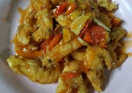 Secara tampilan, resep udang goreng tepung asam manis ini mirip sekali dengan masakan olahan asam manis lainnya. 9hopg9vhybdbhm