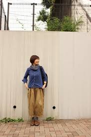 今日のコーデ 迷えるコーデ 赤に水玉にナイキでこんがらがった日 命短し恋せよ乙女 50代の毎日コーデ 楽天ブログ 50代 ファッション ファッションスタイル 50歳ファッション