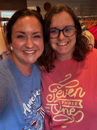 TUCKED & THREADED ®