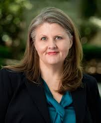 Holmes Named Associate Dean for Knowledge Management and Strategy