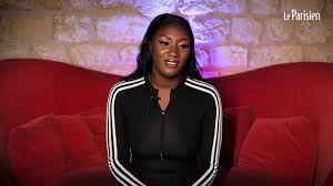 Ça veut dire « je suis fatigué », mais en langage très très soutenu. Djadja Y A R Aya Nakamura Nous Decrypte Les Paroles De Ses Chansons Youtube