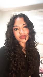 Tanisha Roberts's Instagram, Twitter & Facebook