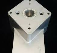 0040-03490 LEFT OUTPUT MANIFOLD 300mm Producer : Russell
