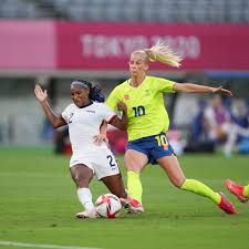 Vivianne miedema beat alyssa naeher. Royal Roundup Uswnt Embarrassed In Olympic Opener Rsl Soapbox