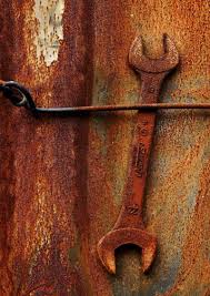 Nineteen Twenty Two Rusty Metal Rusty Rusty Tools