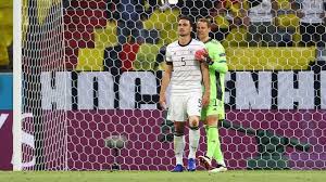 Portugal juga pasti finis di dua besar jika mereka menang di munich, sedangkan hungaria gagal mengalahkan prancis di partai lainnya. Yqehfaqanhpqqm