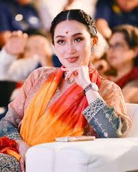 40 करोड़ की 75 घड़ियां, 19cr के हैंडबैग... अरबों की मालकिन हैं 38 साल की  Thai PM - Thailand prime minister patongtarn shinawatra declared assets  worth billions including 75 watches worth 40 crores handbags ...