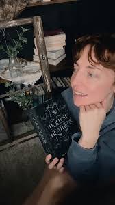 Lilly Drake's Instagram, Twitter & Facebook