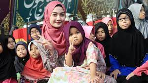 Rumah amal limpahan kasih srm. Iftar Rumah Amal Limpahan Kasih Puchong Youtube