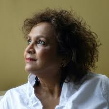 Esther Hendricks's Instagram, Twitter & Facebook