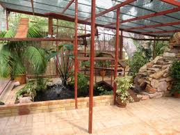 Sometimes called cat enclosure tents, these enclosures are ideal for those who do not want to set up permanent. Portable Stress Free Cat Cage Necoichi Official Site