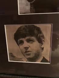 Two of my other fave pic(s)….Happy Fridave! 😉🎸🎶❤️🔥 Photocredit@JohnTneb  (L)