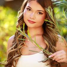 TOP 10 BEST Senior Portraits near Thornton, CO 80241