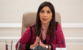 Desde el gobierno se piensa en una presencialidad focalizada por lugares, dependiendo de los estados epidemiológicos locales, más allá de la crisis generalizada. Estudiantes De Colombia Vuelven Gradualmente A Clases Presenciales Normalidad Plena Demorarareporteros Asociados