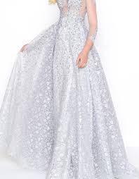 Discover why his prom dresses, ball gowns, evening wear, and pageant dresses are so transform your occasion in a mac duggal prom, evening, fabulouss™ plus size dress or ball gown. 2021 Mac Duggal Prom Homecoming Dresses Up To 60 Off On Md Gowns Couture Candy