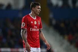 Compare victor lindelöf to top 5 similar players similar players are based on their statistical profiles. Scout Report Manchester United S Victor Lindelof From The Stands
