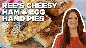 If you love comfort food and ree drummond, this collection of 50 pioneer woman. Ree Drummond S Crispy Breakfast Wraps The Pioneer Woman Food Network Youtube
