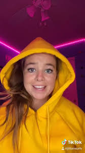 Jillian Nicole Jilliansurfs On Tiktok Video Dance Moms Videos Funny Short Videos Funny Clips