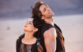 Hrithik roshan is an indian actor who appears in bollywood films. When Love Becomes A Battlefield Hrithik And Kangana The Hotcorn