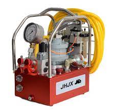 To make this tool you take an old spark plug, of the proper type, and cut the top edge of the metal portion of the spark plug off. Hydraulic Wrench Pump Jhjx