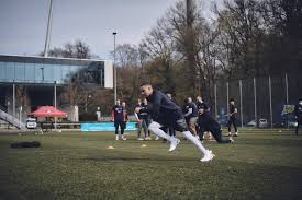 Jun 07, 2021 · juli: Stuttgart Surge Geheimtipp Stuttgart