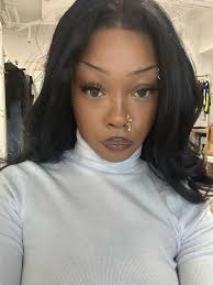 Hey guys! My name is Stella and I'm looking for a flat starting in early  September. Ideally, I'd be joining a house or flat in the Peckham, Clapham,  Brixton area but I