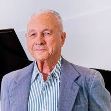 Michael Falke's Instagram, Twitter & Facebook