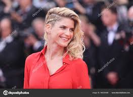 #jevoudraisquequelquunmattendequelquepart @viard.arnaud @jeanpaulrouve @elsa_zylberstein repost… • see all of. 27 Amazing Photos Of Alice Taglioni Nayra Gallery