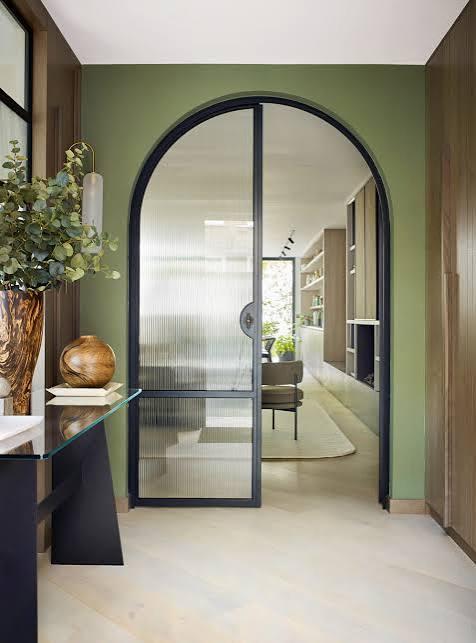 How to Make a Small Room Look Bigger