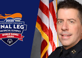 Sarah Poarch's Instagram, Twitter & Facebook