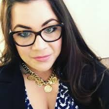 Andrea Horne's Instagram, Twitter & Facebook