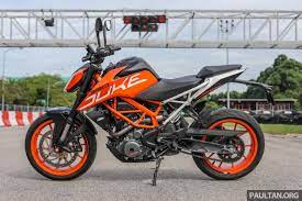 Untuk sapa2 yg bertanyakan pengeras duke 250 itu hari. Review Ktm 390 250 Duke Full Size Or Half Pint Paultan Org