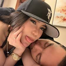 Miel Garcia (@itsmielay) • Facebook