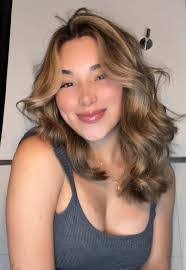 Kimberly Carpio's Instagram, Twitter & Facebook