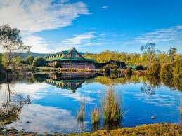 Cabin keys can be collected from the cradle mountain visitor centre daily between 2pm and 4.00pm. Hotel In Cradle Mountain Peppers Cradle Mountain Lodge All