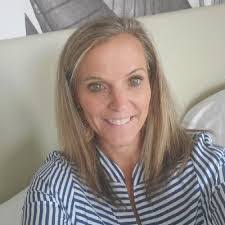 Gayle Faust's Instagram, Twitter & Facebook