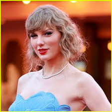 Lupita Nyong'o & Lea DeLaria Join Ensemble Casts at Obie Awards 2016: Photo  3664524