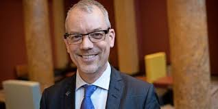 Erhalt des buchladens am neuen palais. Der Neue Generaldirektor Der Stiftung Preussische Schlosser Und Garten Berlin Brandenburg Christoph Martin Vogtherr Freut Sich Auf Potsdam