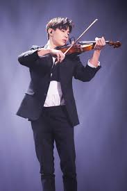 Henry Lau Selebritas Lee Wanita