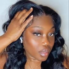 Malia Hill's Instagram, Twitter & Facebook