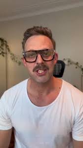 Dan Farthing's Instagram, Twitter & Facebook