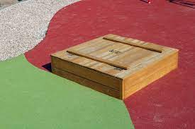 Das ist mit unseren zwei bauanleitungen gar nicht schwer. Sandkasten Abdeckung Selber Bauen Eine Anleitung