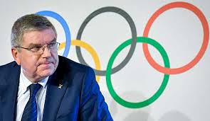 He grew up in tauberbischofsheim, where he lived with his parents until 1977. Ioc Prasident Thomas Bach Verteidigt Ausschluss Russischer Top Athleten