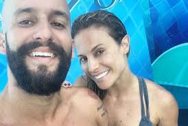 Chorou em suas redes sociais ao falar sobre as dificuldades financeiras que está enfrentando. Maira Charken Ex Apresentadora Do Video Show Confirma Que Esta Gravida Ele Esta Chegando