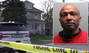 Police search for man who stabbed deacon in New York