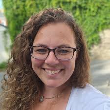 Please to Announce the 2025 President's Award Recipient The Brockville and  District Chamber of Commerce is proud to recognize the outstanding  achievements of businesses, organizations, and individuals who make a  difference in